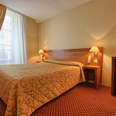La Dependance Hotel Párizs Kültér fotó